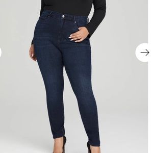 Good American Good Leg Jeans size 18